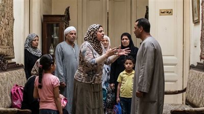 زوجي دخل عيلته كلها القصر 