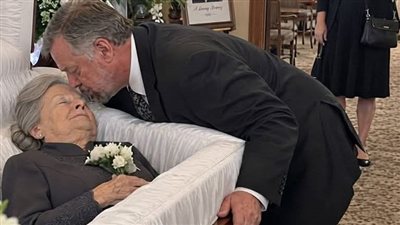اللي مدفون تحت الشجره حصري لموقع لمحه 